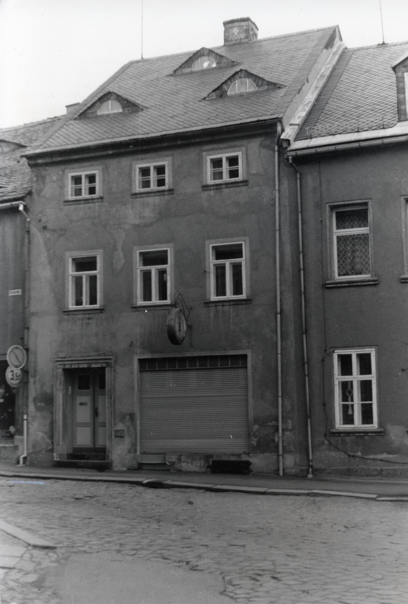 Blick auf Uhrmacher Hebold alt